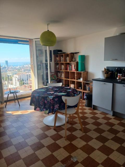 Location appartement T2 Marseille 04 - Photo 3