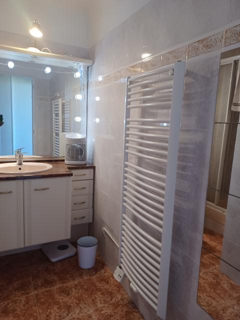 Location appartement T2 Marseille 04 - Photo 8