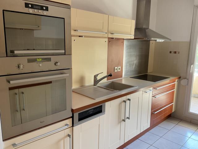 Location appartement T4 Villars les Dombes - Photo 2