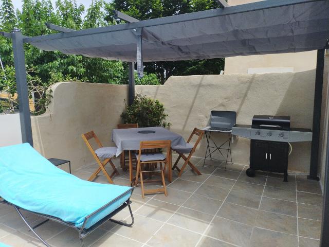 Location maison F2 La Cadiere d'Azur - Photo 10
