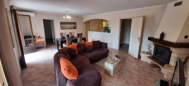 Location maison F6 Montauroux - Photo 3