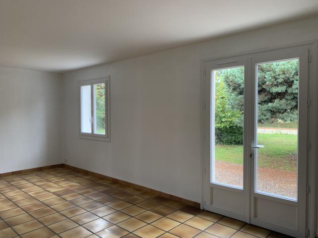 Location maison F3 Nieul le Dolent - Photo 2
