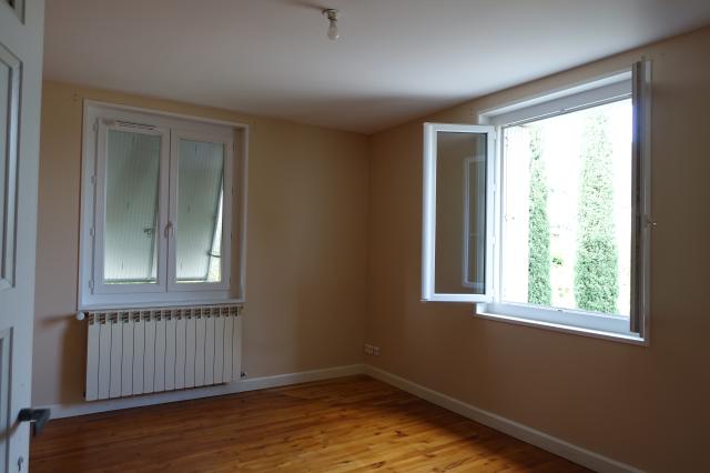 Location appartement T5 St Laurent du Pape - Photo 6