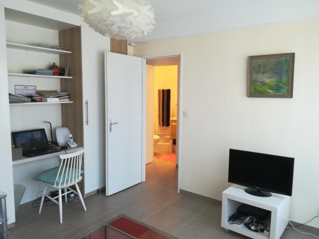 Location appartement T1 Chamalieres - Photo 2