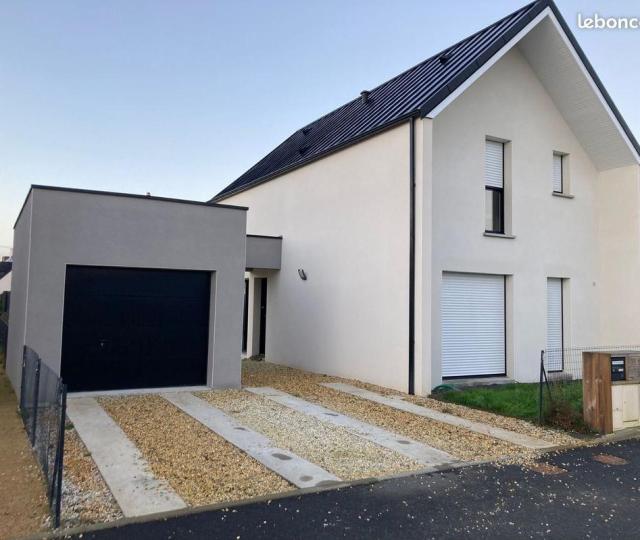 Location maison F5 La Chapelle des Fougeretz - Photo 2