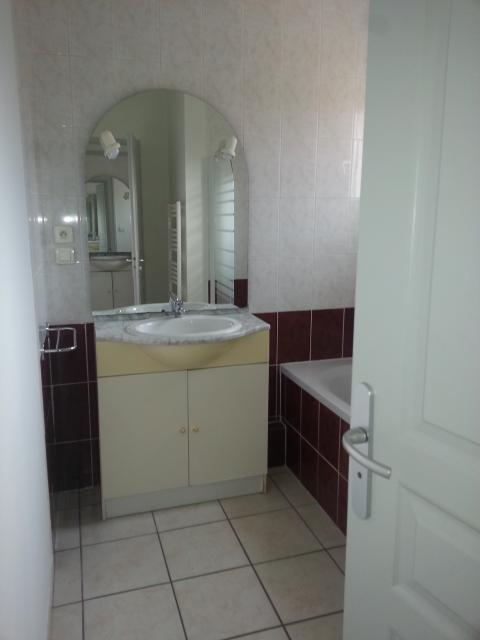 Location maison F5 St Sauveur - Photo 7