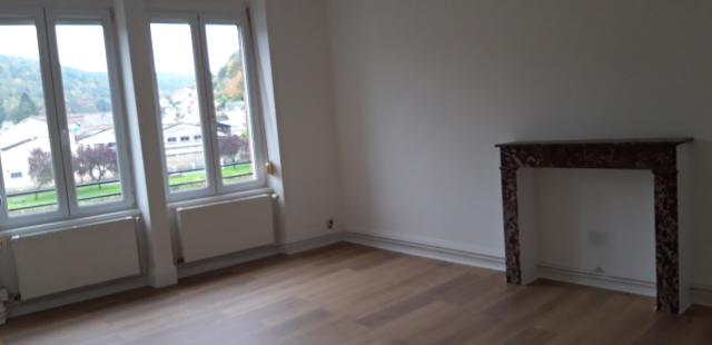 Location appartement T5 Bogny sur Meuse - Photo 3