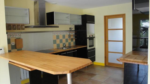 Location maison F7 Begles - Photo 3