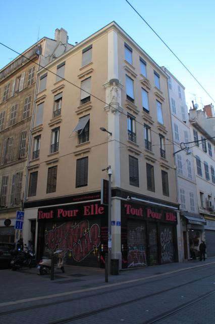 Location appartement T3 Marseille 01 - Photo 2