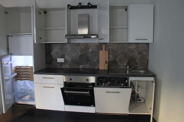 Location appartement T3 Marseille 01 - Photo 3