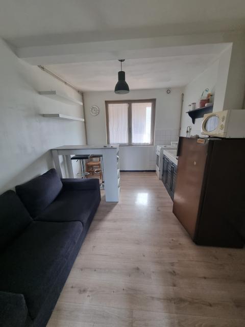 Location maison F2 Poitiers - Photo 2