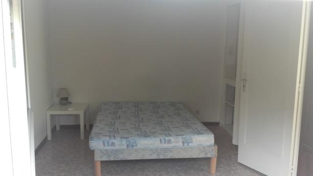 Location studio St Jacques de la Lande - Photo 2