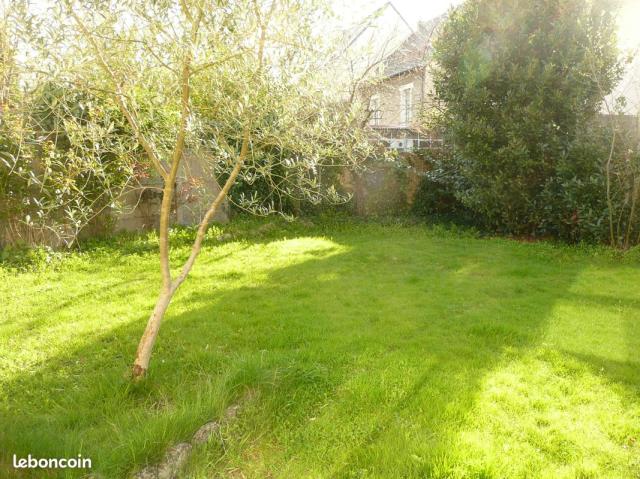 Location maison F6 Rennes - Photo 2