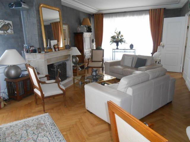 Location maison F7 Lyon 4 - Photo 5