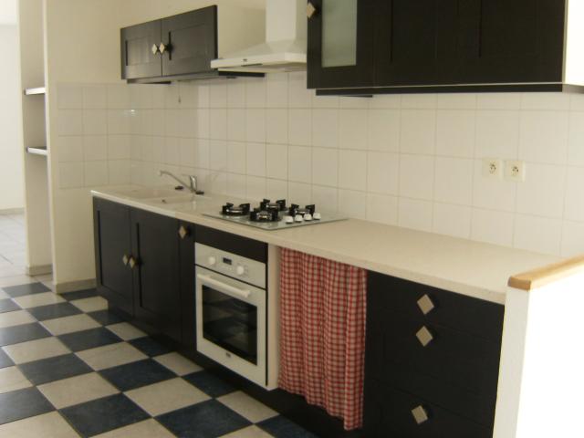 Location appartement T4 St Claude - Photo 4