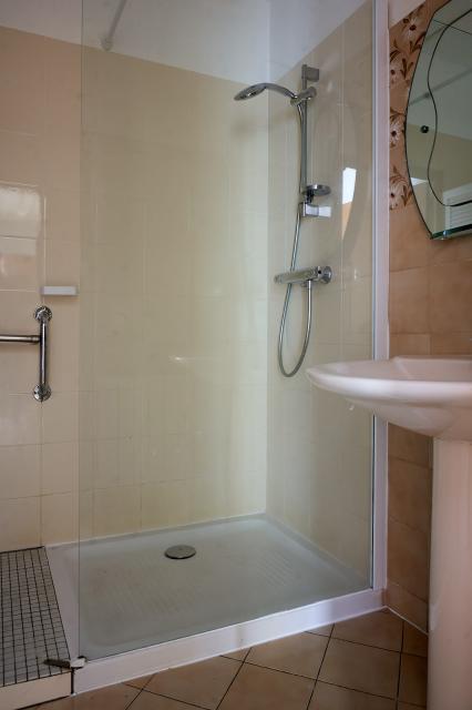 Location appartement T4 Ceret - Photo 2