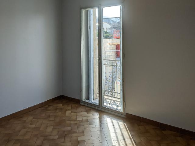 Location appartement T4 Ceret - Photo 5