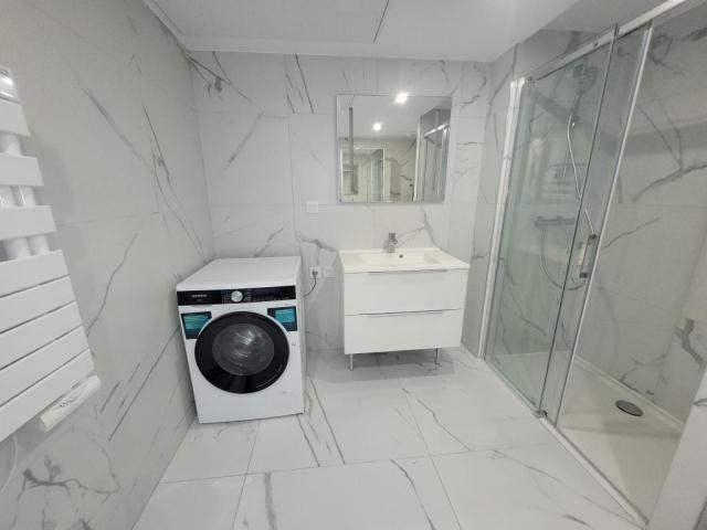 Location appartement T2 Hyeres - Photo 3