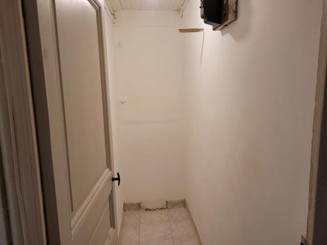 Location appartement T2 Marseille 01 - Photo 8