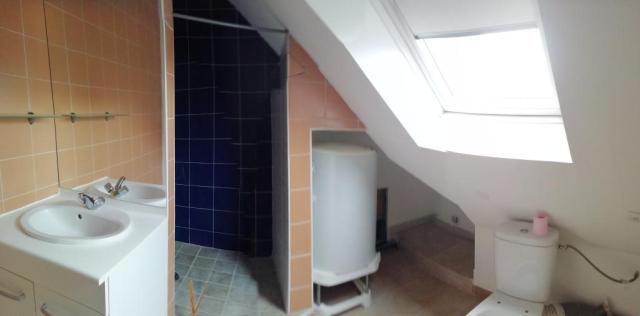 Location appartement T2 Sens - Photo 2