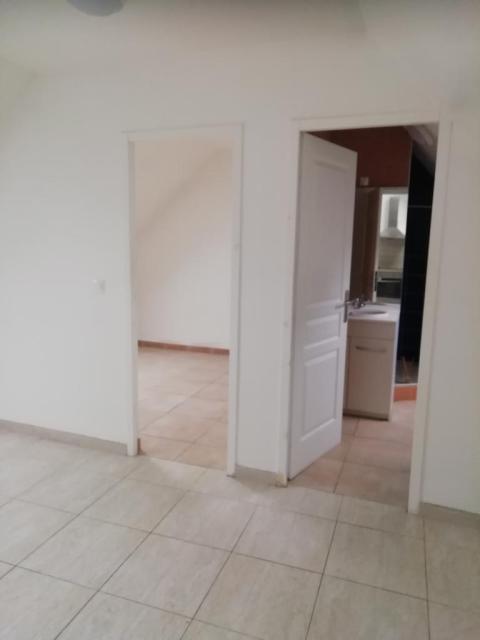 Location appartement T2 Sens - Photo 4