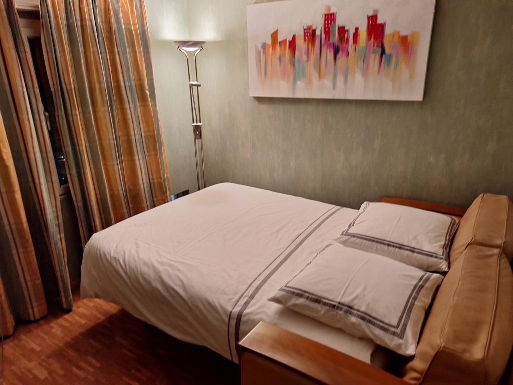 Location chambre Paris 15 - Photo 1