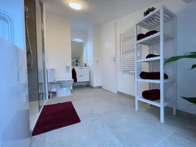 Location studio Neuilly sur Marne - Photo 8