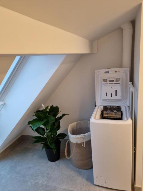 Location studio Neuilly sur Marne - Photo 10