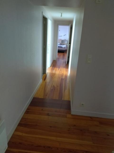 Location appartement T7 Fenioux - Photo 4
