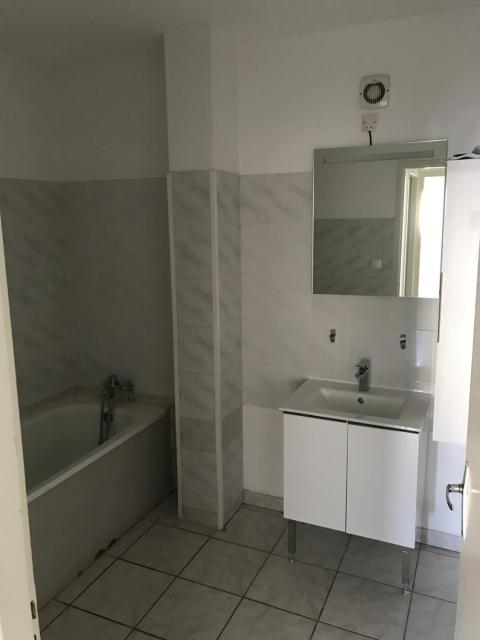 Location appartement T3 Pauillac - Photo 3