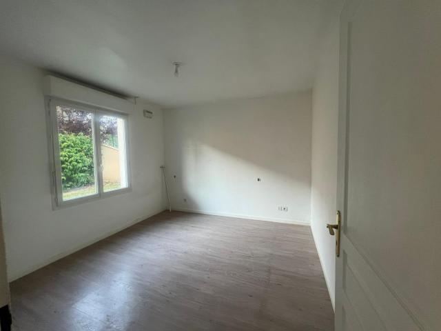 Location appartement T2 Corbeil Essonnes - Photo 3