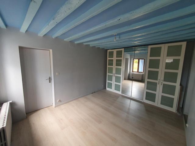 Location maison F6 Rueil la Gadeliere - Photo 8