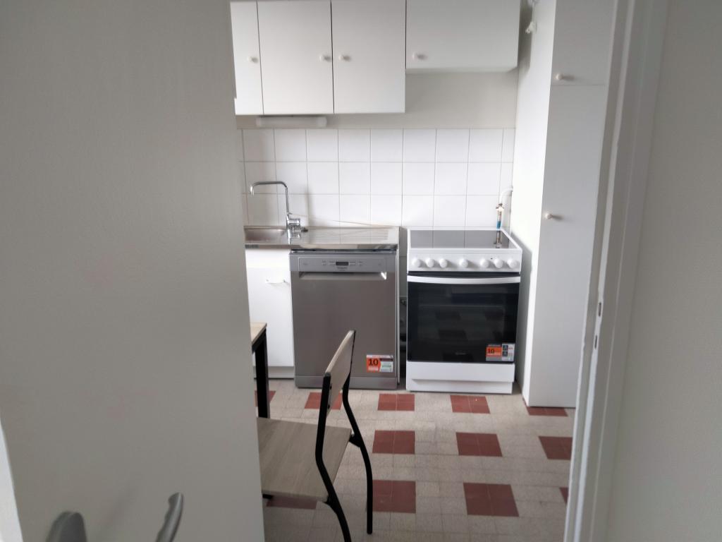 Location chambre Lyon 8 - Photo 2