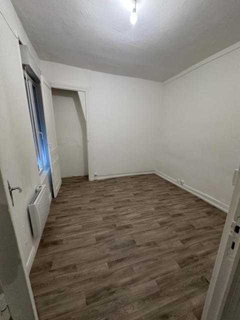 Location appartement T2 Elbeuf - Photo 2