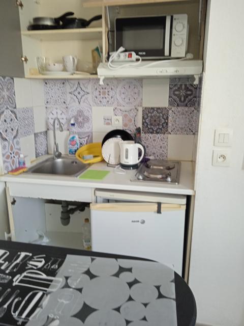 Location studio Marseille 02 - Photo 6