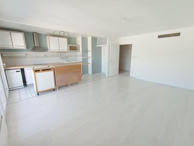 Location appartement T3 Fleury les Aubrais - Photo 3