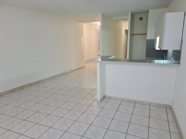 Location appartement T2 Hyeres - Photo 2