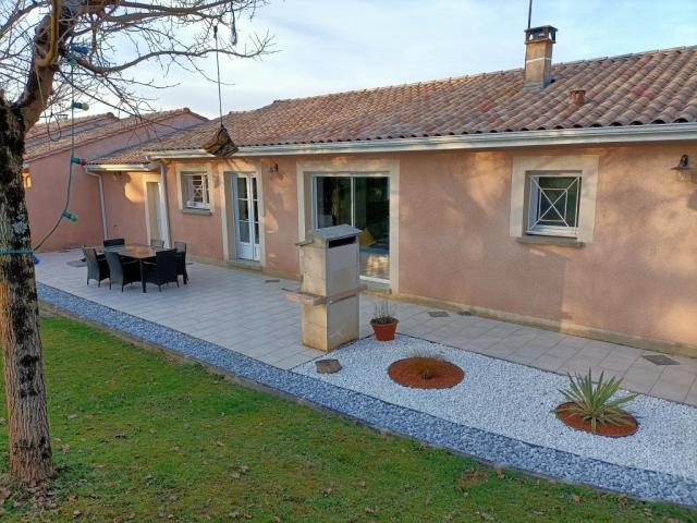 Location maison F4 Latresne - Photo 2