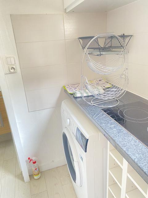Location appartement T1 Paris 05 - Photo 6