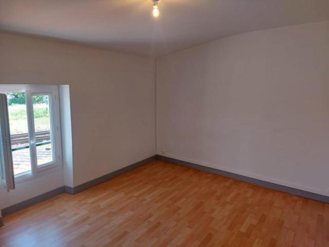 Location maison F3 Cognac - Photo 2