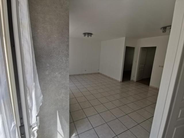 Location appartement T3 Beauvais - Photo 2