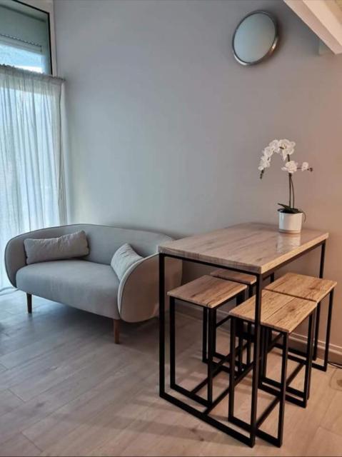 Location studio St Gely du Fesc - Photo 2