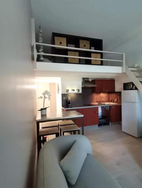 Location studio St Gely du Fesc - Photo 3