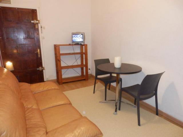 Location appartement T2 Marseille 06 - Photo 6