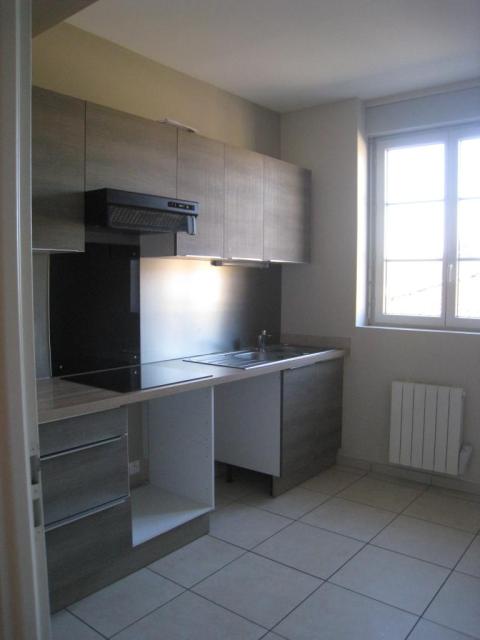 Location appartement T4 Montluel - Photo 4
