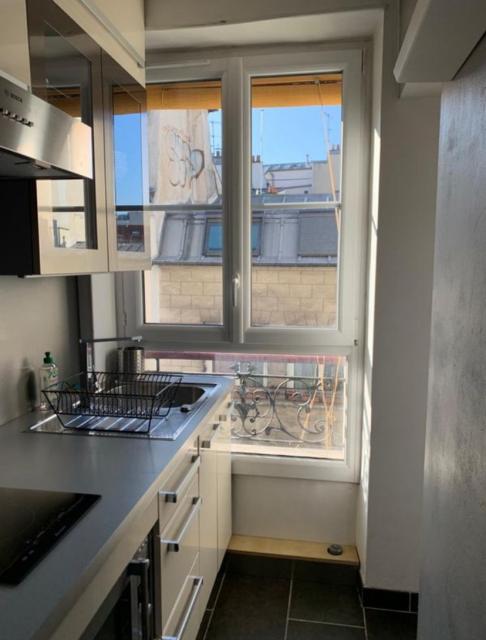 Location appartement T3 Paris 11 - Photo 4