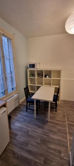 Location appartement T1 Poitiers - Photo 1