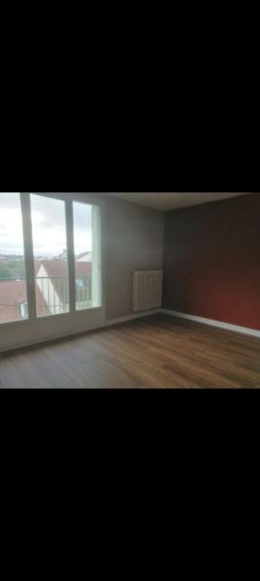 Location appartement T4 Montlucon - Photo 2