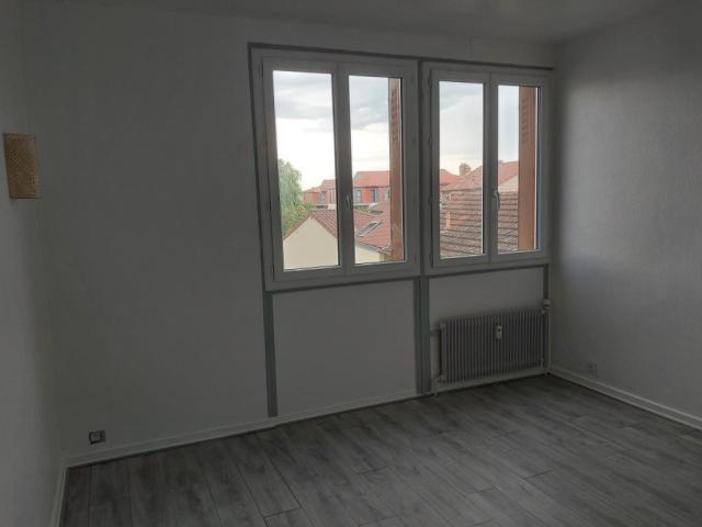 Location appartement T4 Montbrison - Photo 5
