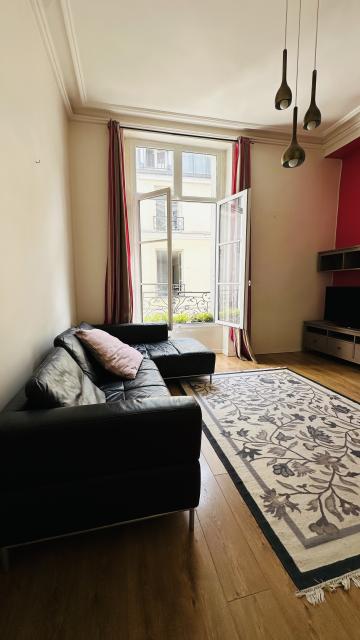 Location appartement T3 Paris 04 - Photo 3
